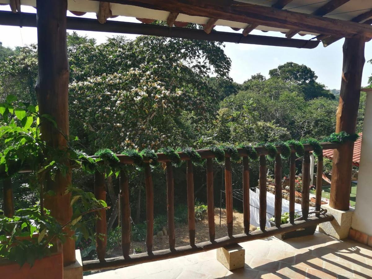Casona Chara Hotel Barichara Buitenkant foto