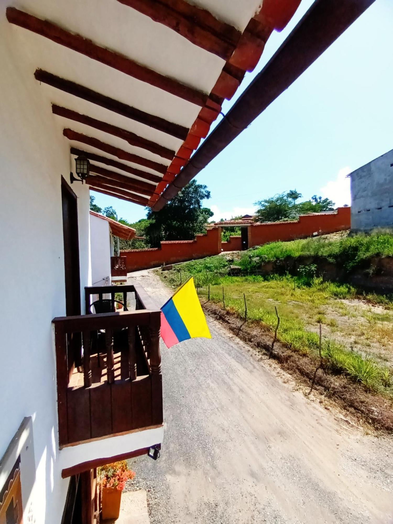 Casona Chara Hotel Barichara Buitenkant foto